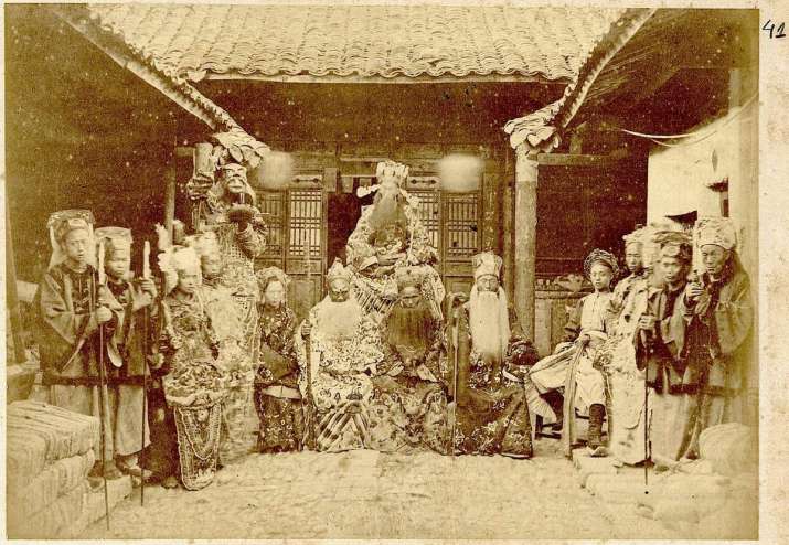 Chinese opera actors, 19th century. Photographer unknown. Image courtesy of Angry Baby Books