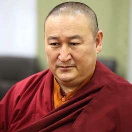 Russian Buddhists Request Prayers for the Health of Kamby Lama of Tuva, Diagnosed with COVID-19