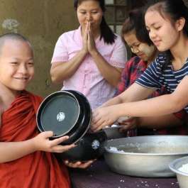 Engaged Buddhism: JTS Korea, INEB Distribute US$50,000 in COVID-19 Crisis Relief