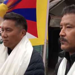 Tibetan Bikers Ride in Support of Indian Honors for the Dalai Lama