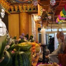 UPDATE: South Korean Buddhist Temple Enshrines Buddha Statue Gift from India