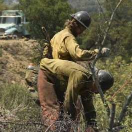 Firefighting Monks in California Join Effort to Combat Wildfire and Protect Monastery