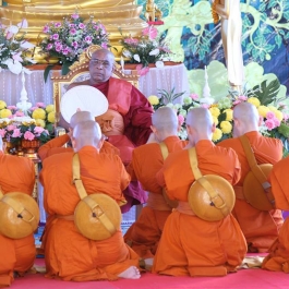 <i>Buddhistdoor View</i>: Supporting the Ordination of Theravada Bhikkhunis