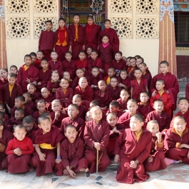 Moving with the Times: An Integrated Education for Tsoknyi Rinpoche’s Nuns