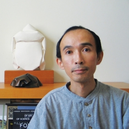 The Faceless Face: The Buddhist Origami of Giang Dinh