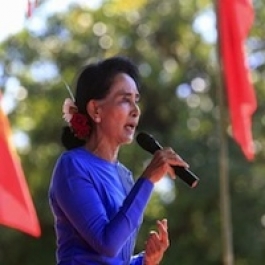 Aung San Suu Kyi Urges Tolerance and Unity in Myanmar’s Troubled Rakhine State