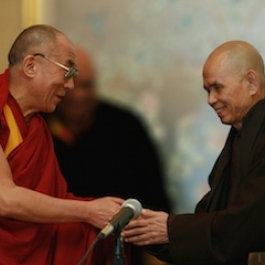 Top Buddhists Sign Landmark Statement on Climate Change to Global Leaders