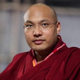 HH the Karmapa Opens Dialogue on Human Emotions with Psychology Students