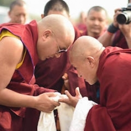 His Holiness the Karmapa Awards <i>Khenpo</i> Degrees at Dzongsar Institute