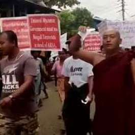 Myanmar Buddhists Protest Against Repatriation of Rohingya Refugees