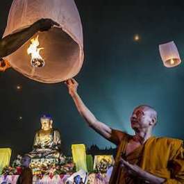 <i>Buddhistdoor View</i>: A Year of “Waking Up” to Buddhist Values