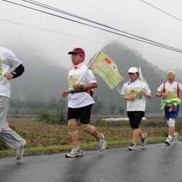 Korean Buddhist Monk Runs for Peace and Reconciliation with Vietnam