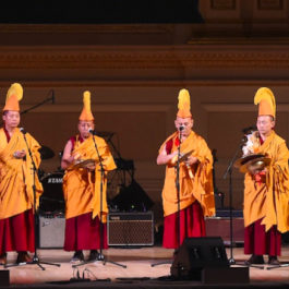 Tibet House US Celebrates Buddhism and Tibetan Culture at 32nd Annual Benefit Concert