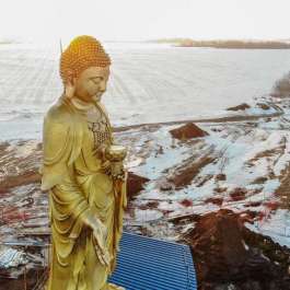 Giant Amitabha Buddha Statue Raised in Alberta, Canada