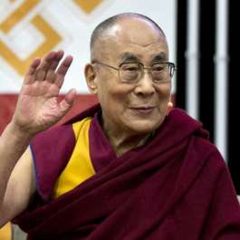 Dalai Lama Donates Funds to Cyclone Fani Recovery Effort