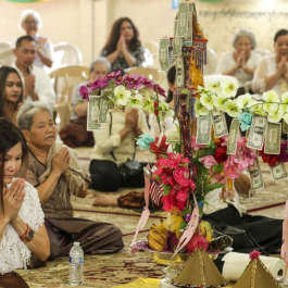 Congregation of California Buddhist Temple Gathers in Support of Evicted Monks