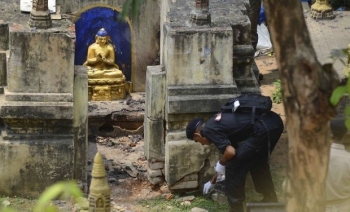 The blast at Bodhgaya injured two monks and inflicted slight damage in several areas of the outer cloister. From www.deccanchronicle.com.