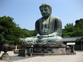 Kamakura Great Buddha. From www.panoramio.com.