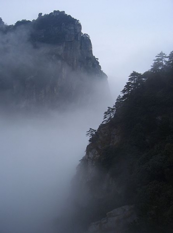 Mt. Lu, the legendary birthplace of Chinese Pure Land Buddhism.