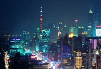 Shanghai skyline. From cyberpunkitalia.altervista.org.