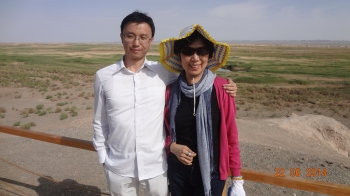 Mrs. Mei-yin Lee, Special Researcher of Dunhuang Academy, with Raymond Lam, BDI Senior Correspondent. From Buddhistdoor International.