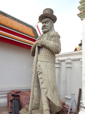 Giant Chinese warrior at Wat Pho. From BD Dipananda.