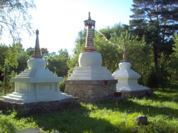 First stupas built in 1984