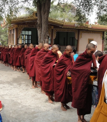 Monks in Myanmar, photo: Buddhistdoor