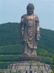 The Grand Buddha of Lingshan to the south of Longshan Mountain, near Mashan, Wuxi, Jiangsu Province, China. From galleryhip.com