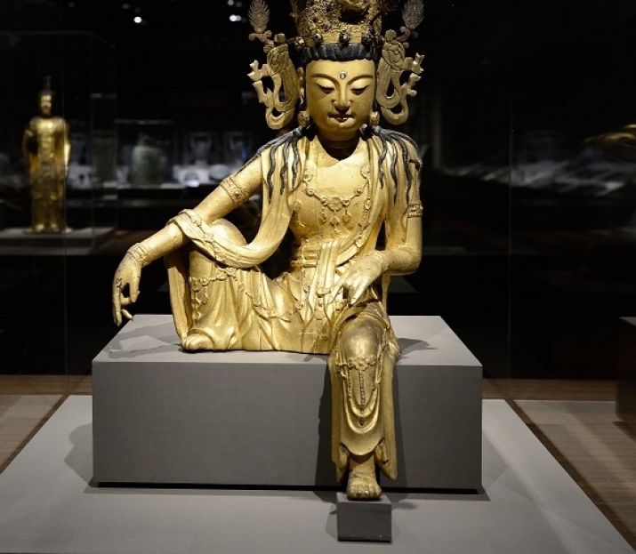Avalokiteshvara. Goryeo period, 13th century, wood. National Museum of Korea. From Soyon Kang