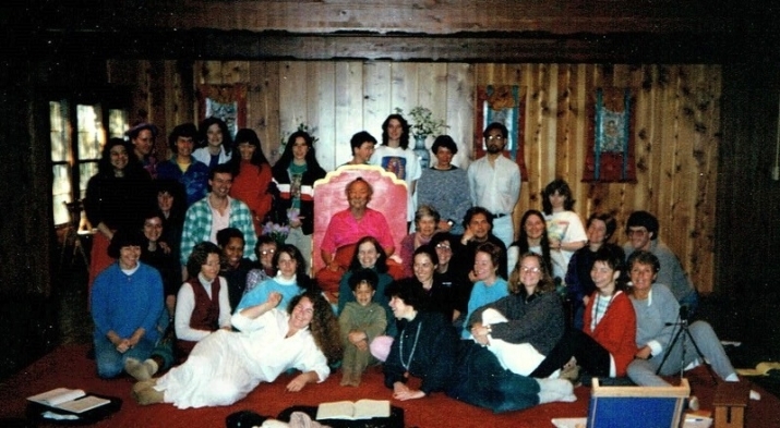 At Rigdzin Ling, 1989, during the Bodhisattva Peace Training led by HE Chagdud Tulku Rinpoche, with Tsering Everest translating. From Sally Ember