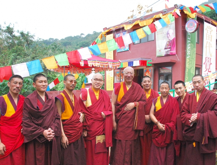 Ngawang Kunga Tenzin Gyatso Rinpoche, fourth from left, and Rebi Dorje Rinpoche, center, with members of the Jonang order at Jonang Meditation Centre, Luk Wu, Lantau Island. From Jonang Meditation Centre