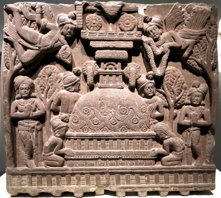 Worship at stupa. From Bharhut, Madhya Pradesh, c. 2nd century BCE, sandstone. Freer-Sackler Museum, Washington, DC. Image courtesy of the author