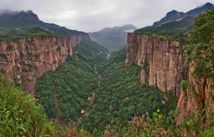The Taihang mountains. From all-that-is-interesting.com