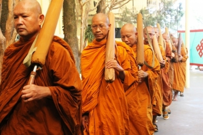 Forty Thai monks will walk from Dharamsala to Leh in Ladakh. Photo by Kunsang Gashon. From phayul.com