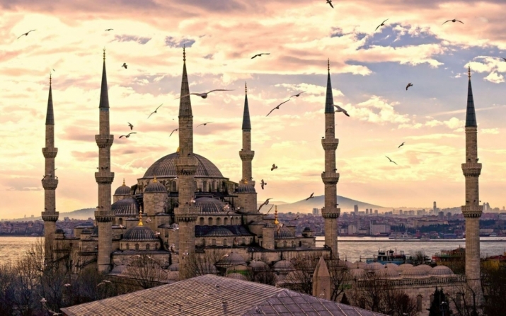 The Blue Mosque, Istanbul. From fnmtourism.com
