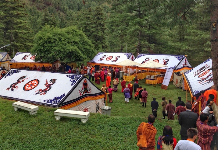 Guests and delegates avail themselves of Bhutanese hospitality during a break in the conference. Photo by the author