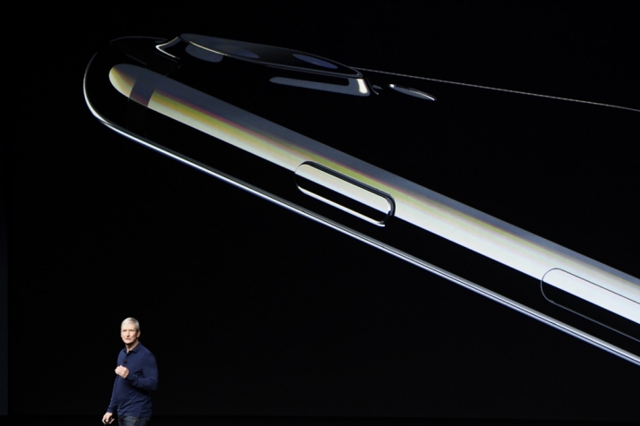 Apple CEO Tim Cook unveils the IPhone 7 on 7 September 2016. From fortune.com