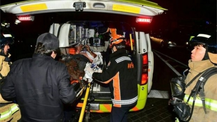 Ven. Jung-won is carried into an ambulance in Seoul on 7 January. From bbc.com