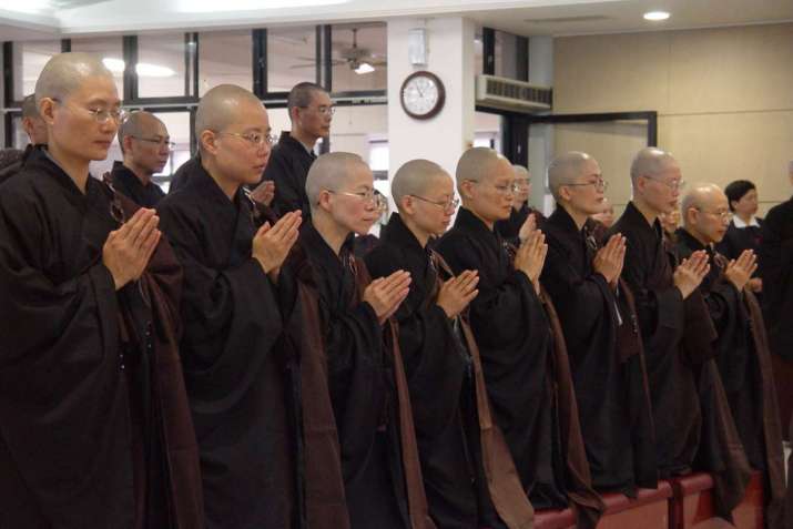 Ordination at Nung Chan Monastery in Taipei, 2004. Image courtesy of the author