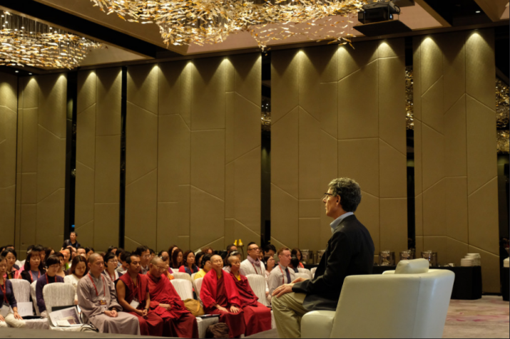 Prof. Davidson leading a loving kindness meditation exercise at the Tergar leadership workshop. Image courtesy of Tergar Asia
