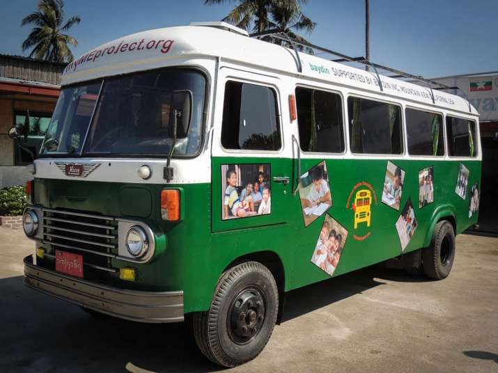 Old school buses are converted into wired classrooms so that children can learn to use the Internet for learning purposes. Image courtesy of the author