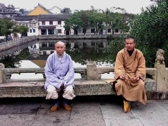 Buddhist monks in Putuo Shan. Photo by Livia Comandini. From trekearth.com