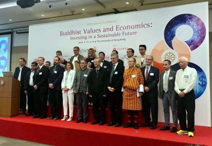Presenters and moderators pose together for a photo before the conference. Image courtesy of The HKU Center of Buddhist Studies