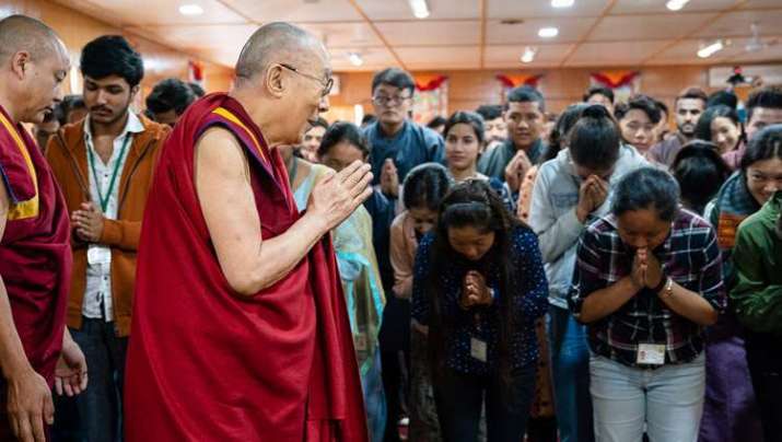 Dalai Lama Hints at a Possible End to the Reincarnate Lama System |  Buddhistdoor