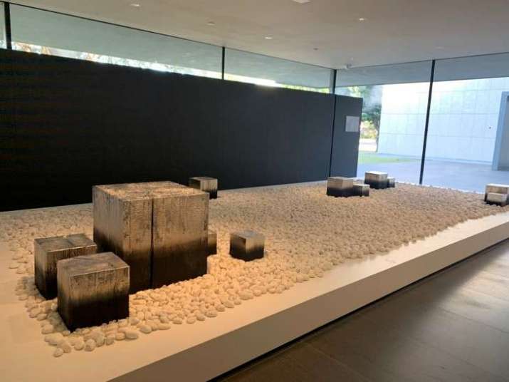 <i>Ryōanji</i>, 2019. Part of The Asia Society Exhibition, the piece is an homage to the garden at Ryōan-ji, a Zen temple in Kyoto. Image courtesy of N. Baker