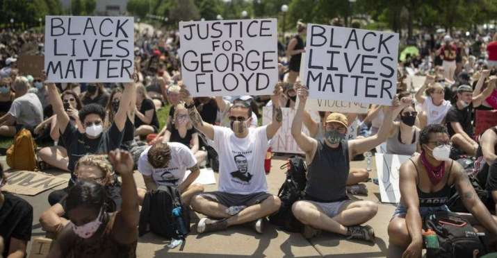 Protesters gather at the Minnesota State Capitol in St. Paul on 2 June for a rally to remember George Floyd. From startribune.com