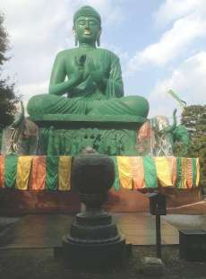 Great Buddha (Shakyamuni Buddha) at Tōgan-ji in Nagoya. Photo by the author