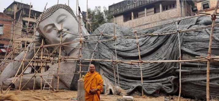 Ven. Ariyapala Bhikkhu visits the construction site of the reclining Buddha statue at the Nainan Bandhab Samiti ground in Baranagar's Ghoshpara, Kolkata. From facebook.com