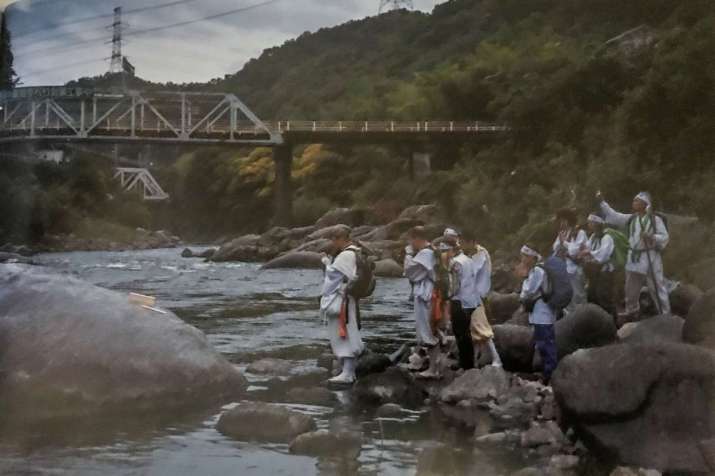 The endpoint of the Katsuragi Shugen is at the Yamato River. Photo by Takeshi Mori